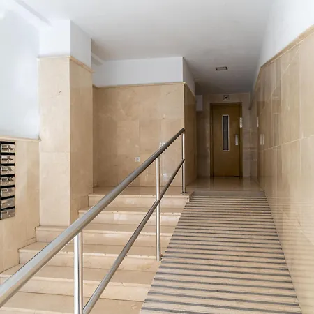Apartment Holidays2malaga Parque Huelin 2nd Line & Terrace *