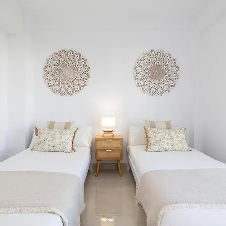 Holidays2malaga Parque Huelin 2nd Line & Terrace Apartment