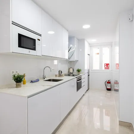 Apartment Holidays2malaga Parque Huelin 2nd Line & Terrace